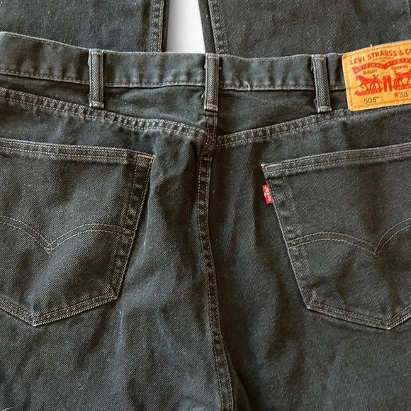 “Levi’s 505 Men’s Black Jeans - Size 38x32 - Like New Condition!” - Picture 5 of 7